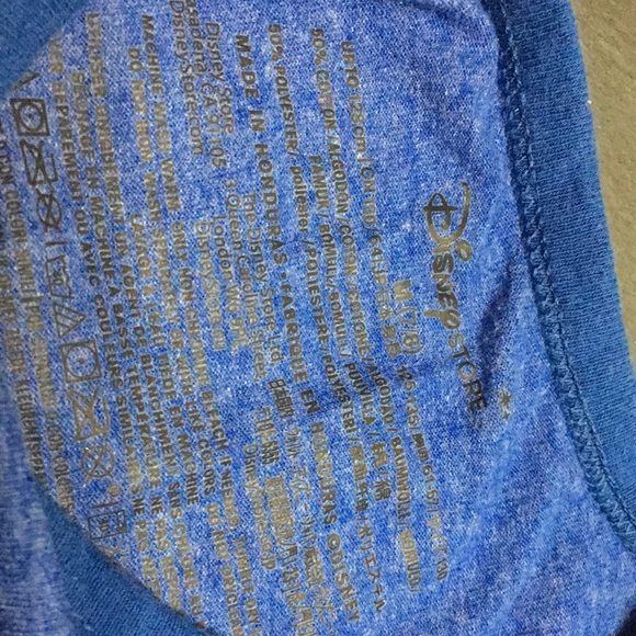 Disney Mickey Mouse short sleeve tee. - Picture 5 of 9